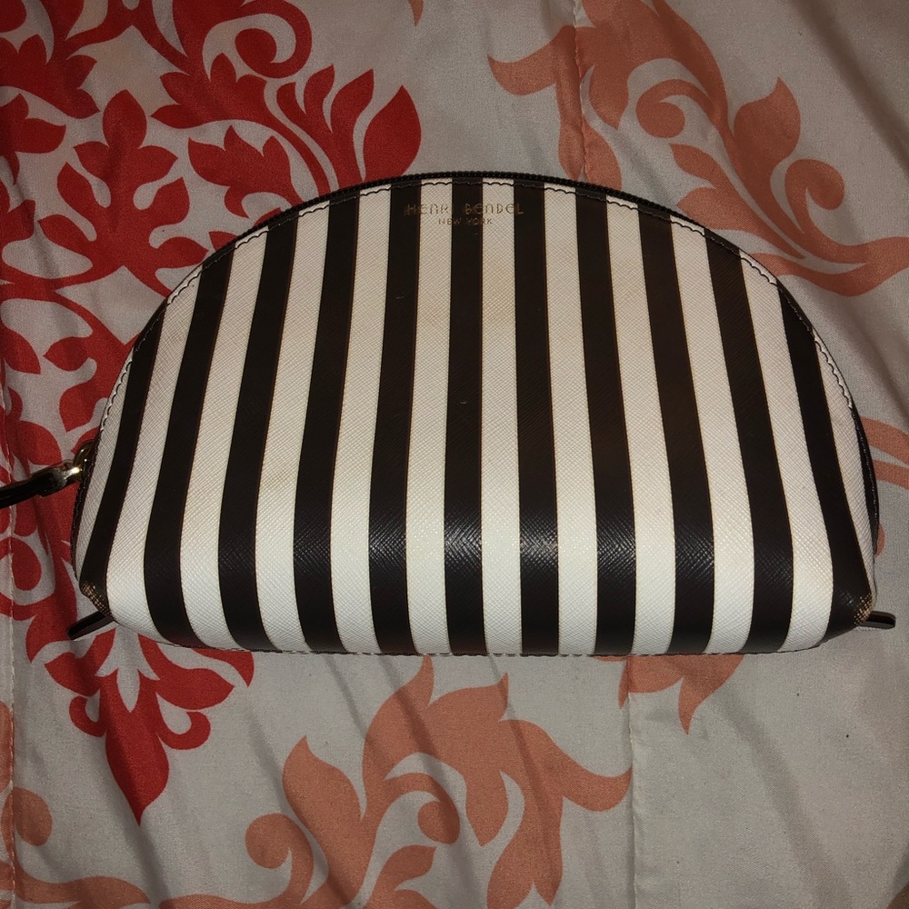 Henri Bendel Cosmetic bag